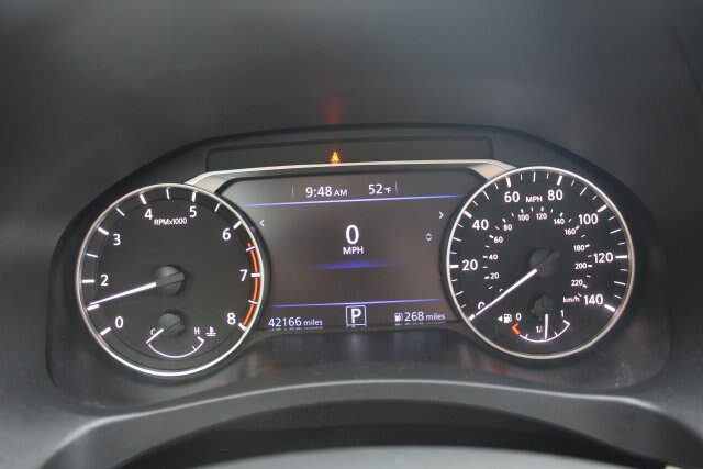 Used 2025 Nissan Altima 2.5 SV FWD image 11