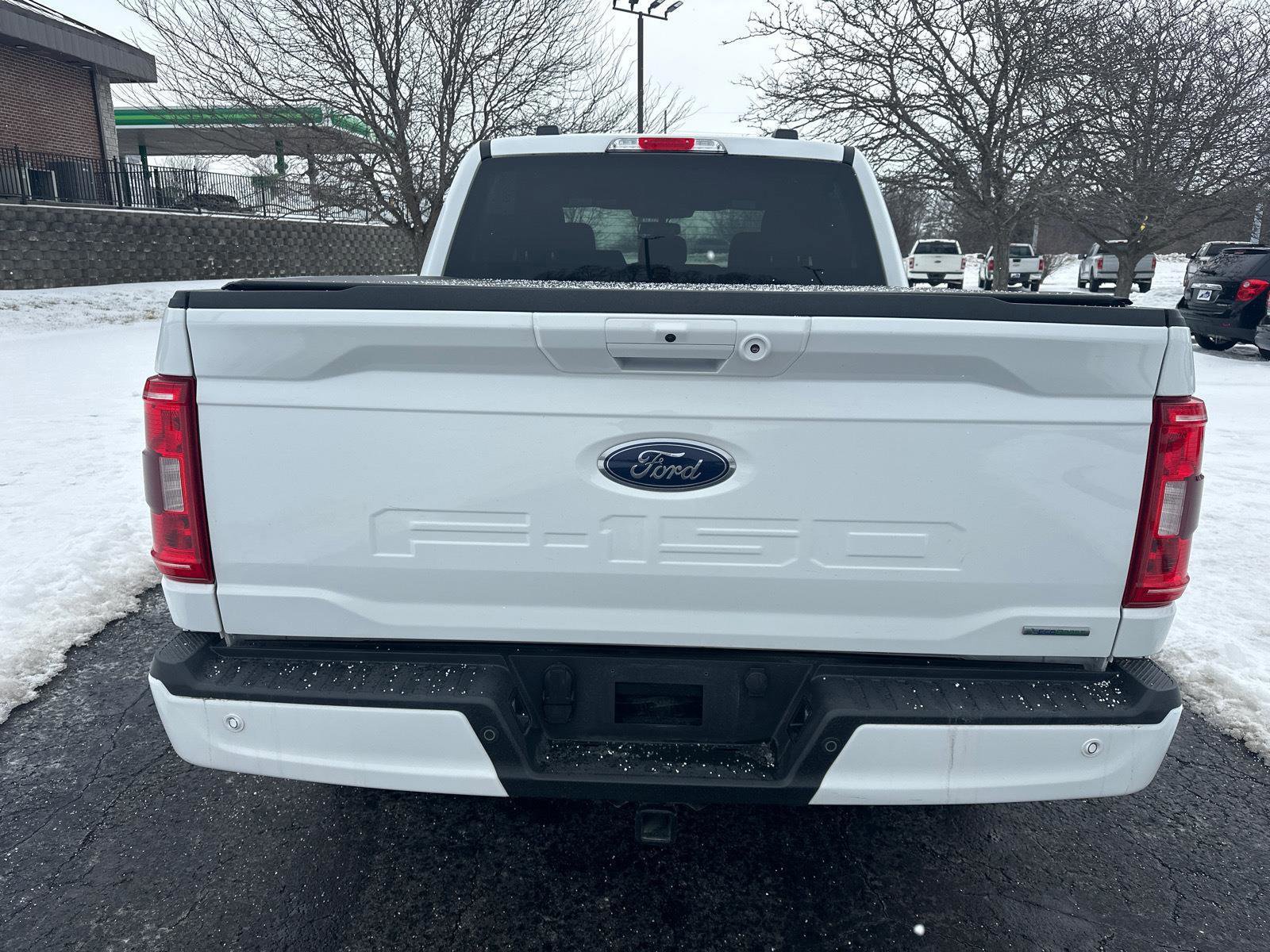 Certified 2022 Ford F150 XLT w/ Equipment Group 302A High image 3