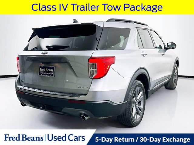 Certified 2023 Ford Explorer XLT w/ Equipment Group 202A AWD/4WD image 9