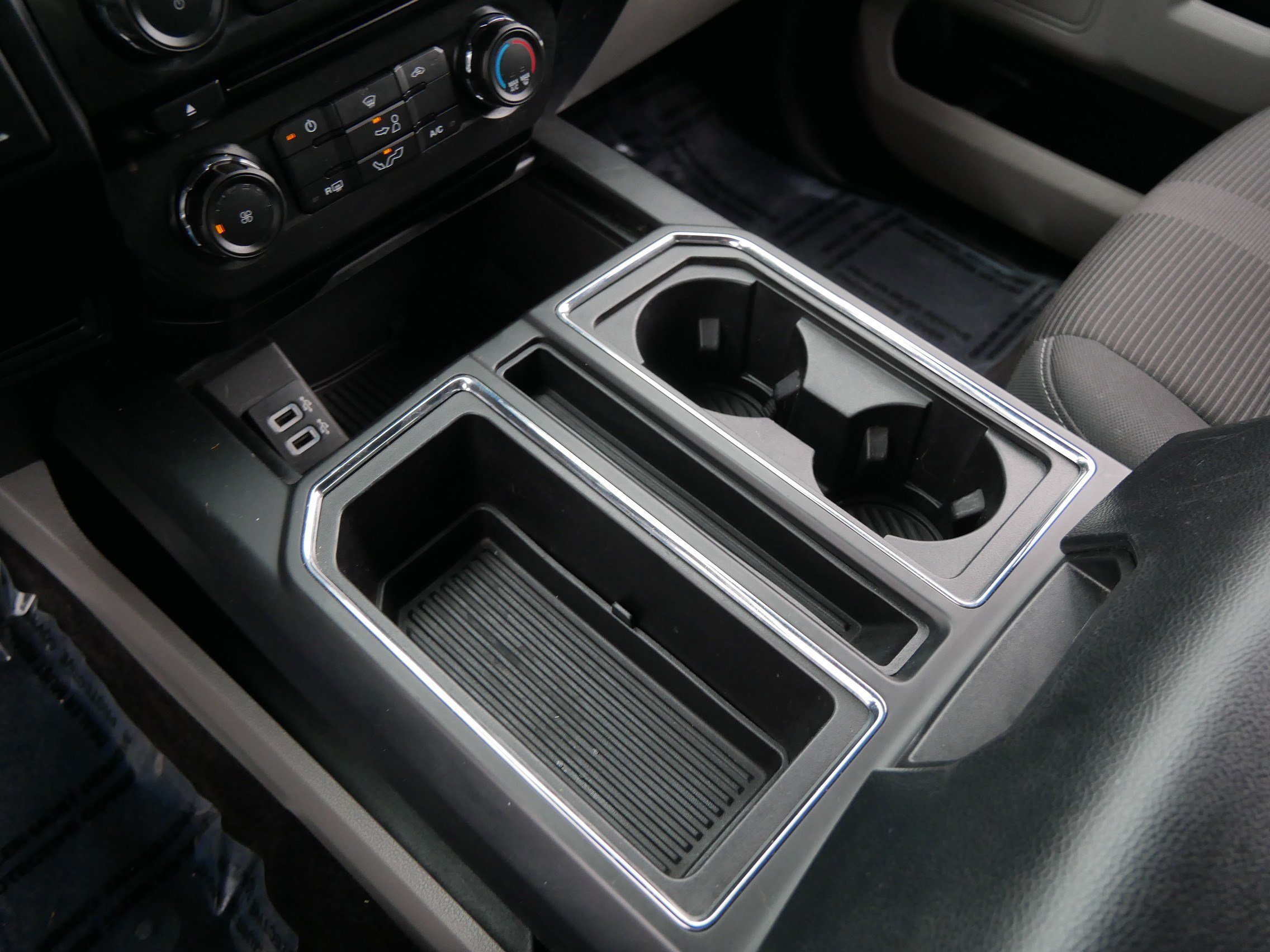 Certified 2017 Ford F150 XL w/ Equipment Group 101A Mid image 32