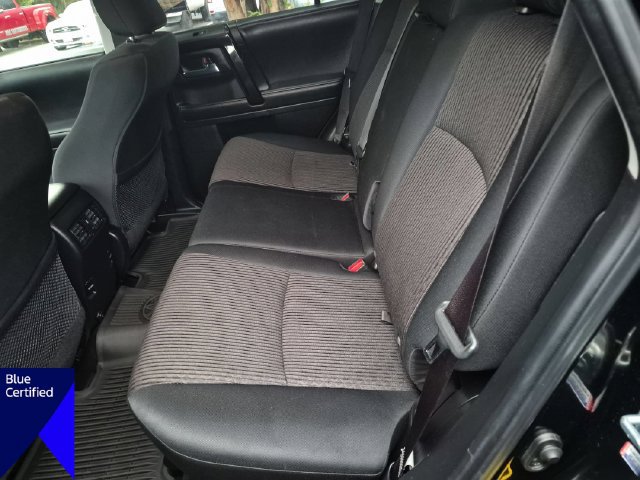 Used 2017 Toyota 4Runner TRD Off-Road AWD/4WD image 28