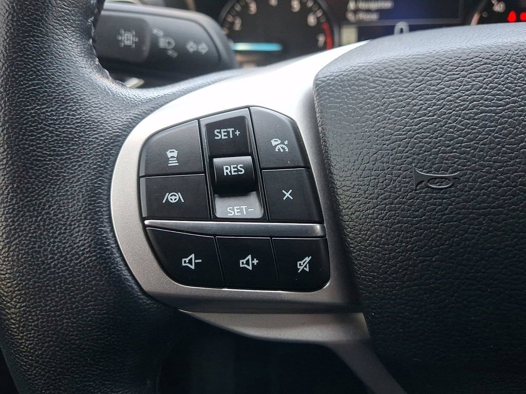 Certified 2023 Ford Explorer XLT w/ Equipment Group 202A AWD/4WD image 23