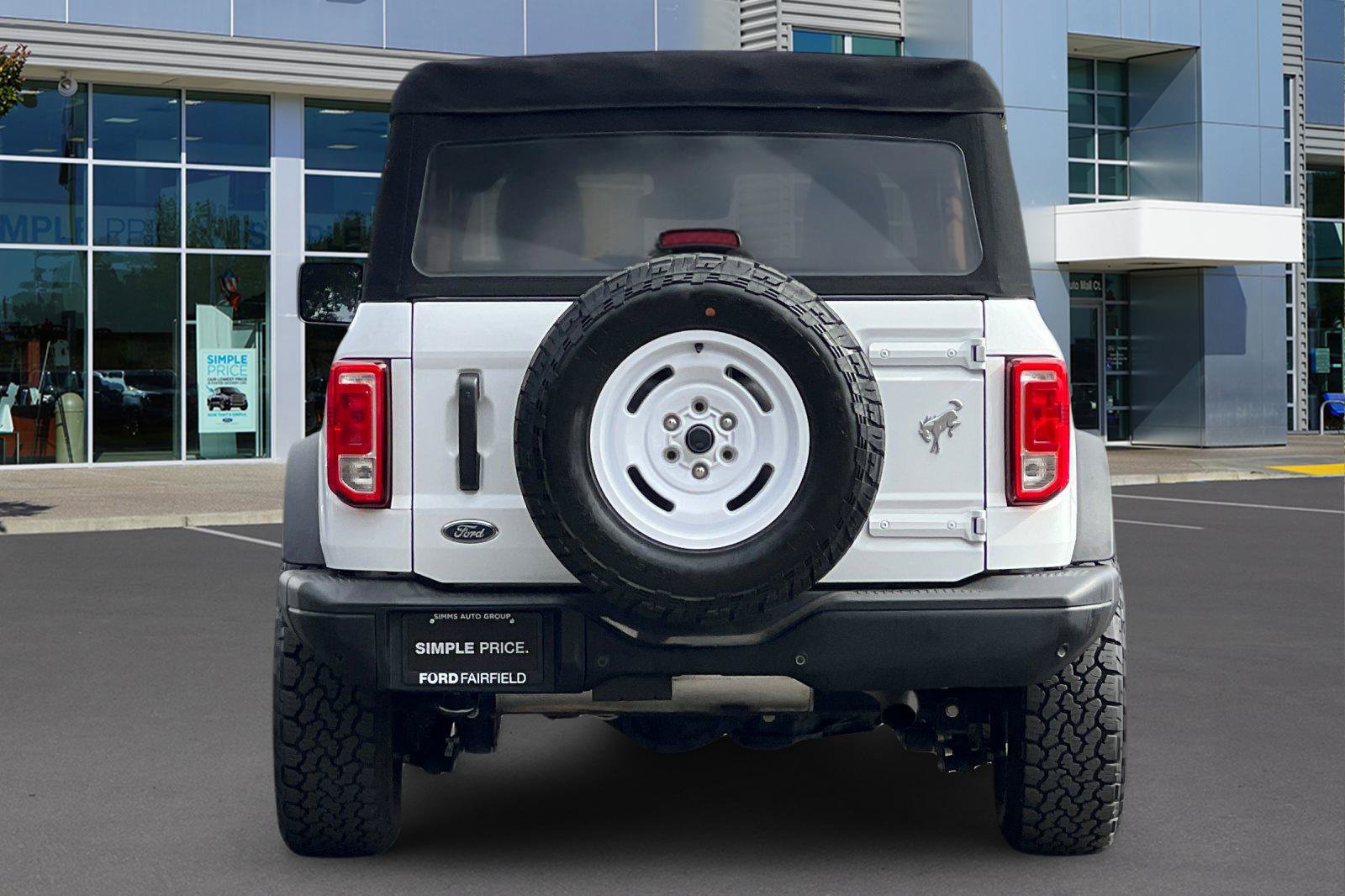 Certified 2024 Ford Bronco Black Diamond AWD/4WD image 9