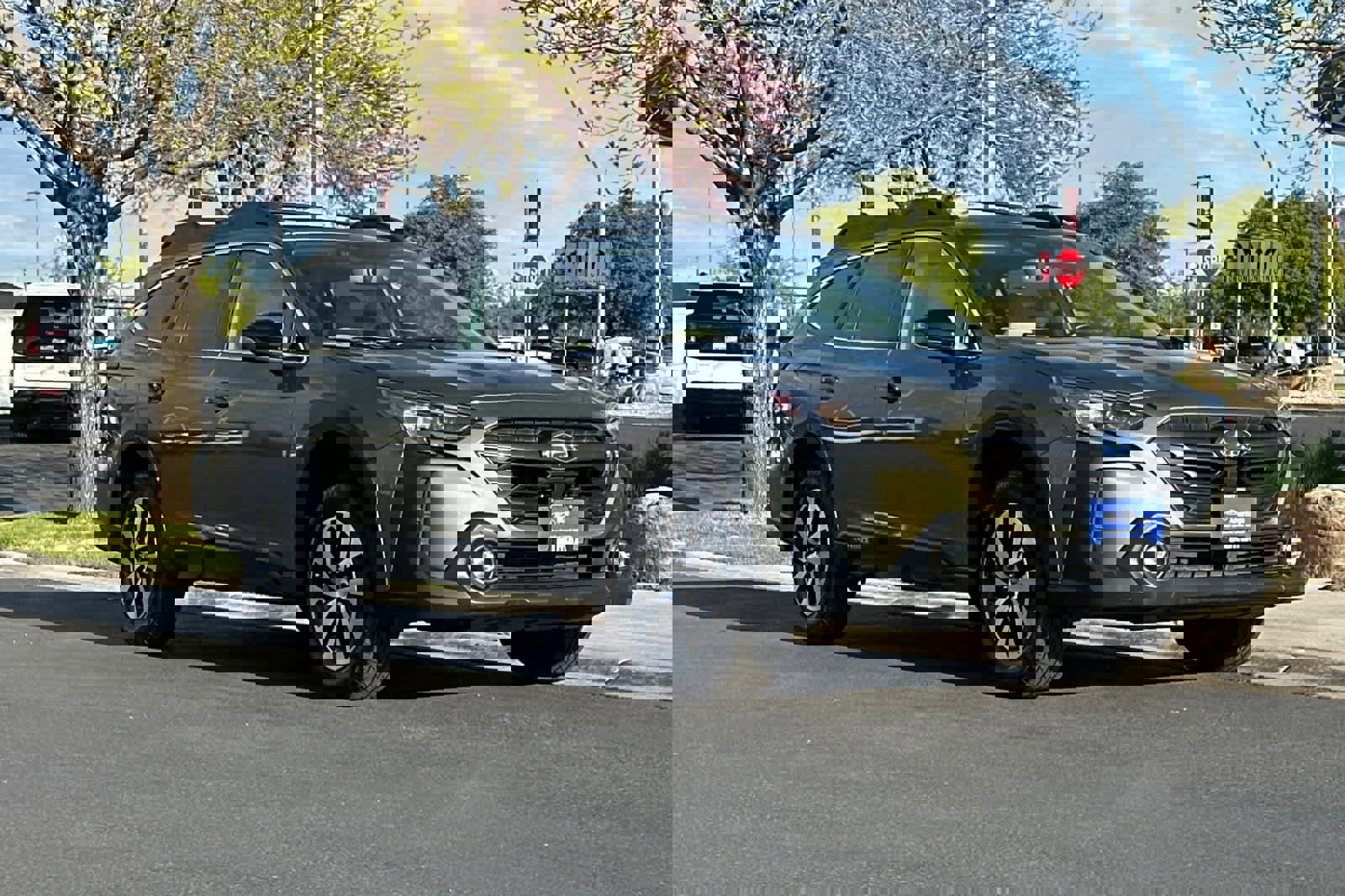 Used 2024 Subaru Outback Onyx Edition AWD/4WD image 7