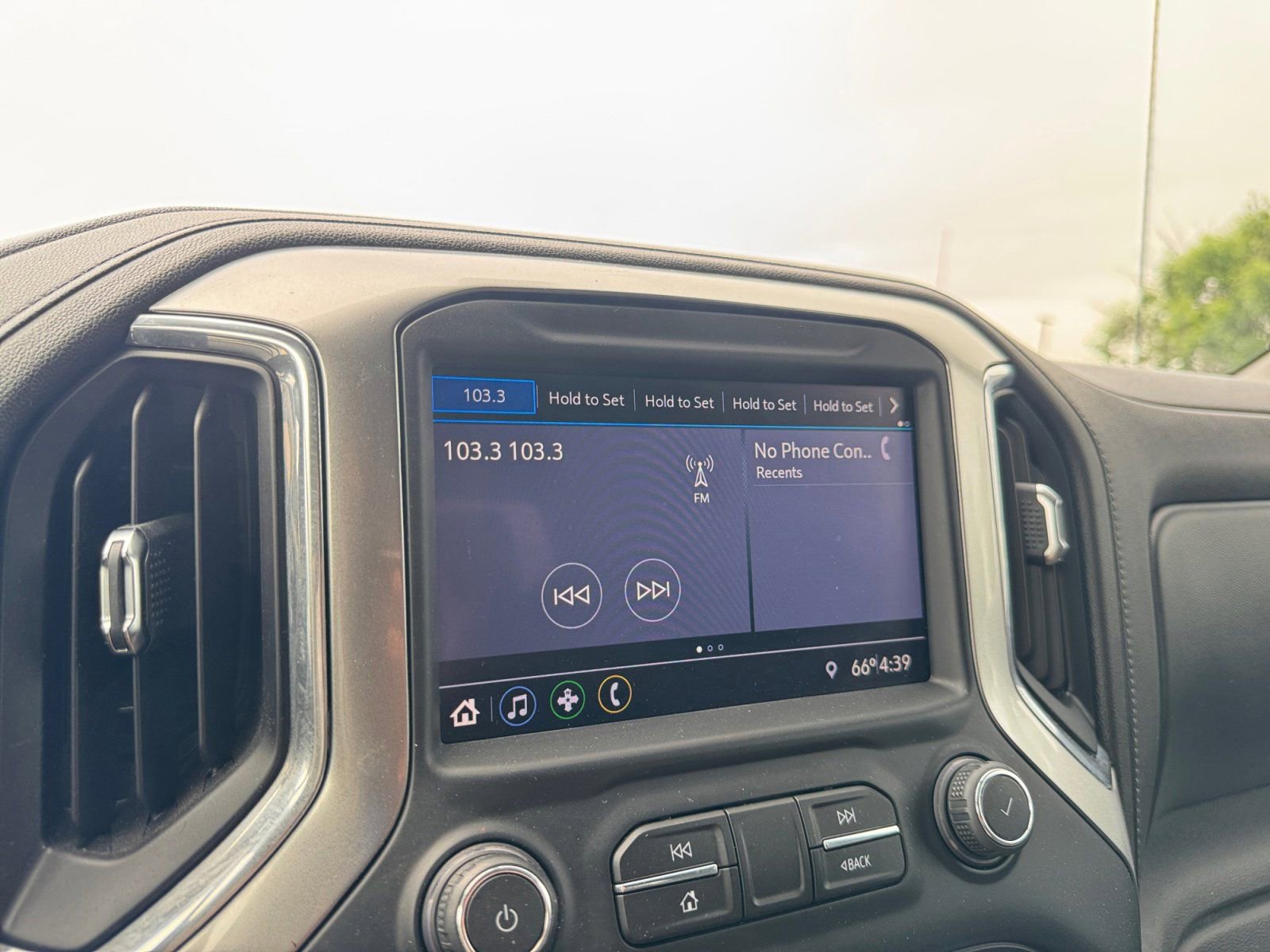 Used 2020 Chevrolet Silverado 1500 LT w/ All-Star Edition AWD/4WD image 27