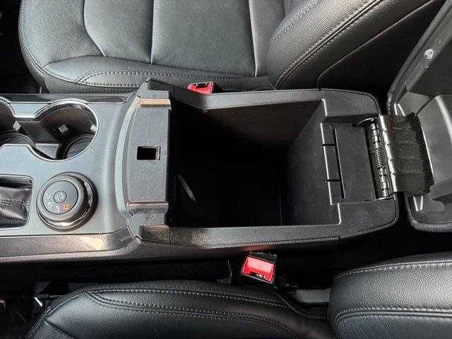Certified 2018 Ford Explorer XLT w/ Equipment Group 202A AWD/4WD image 24