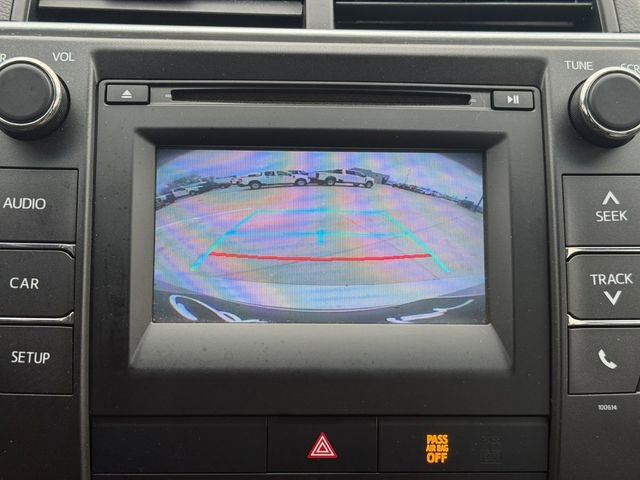 Used 2017 Toyota Camry SE image 8