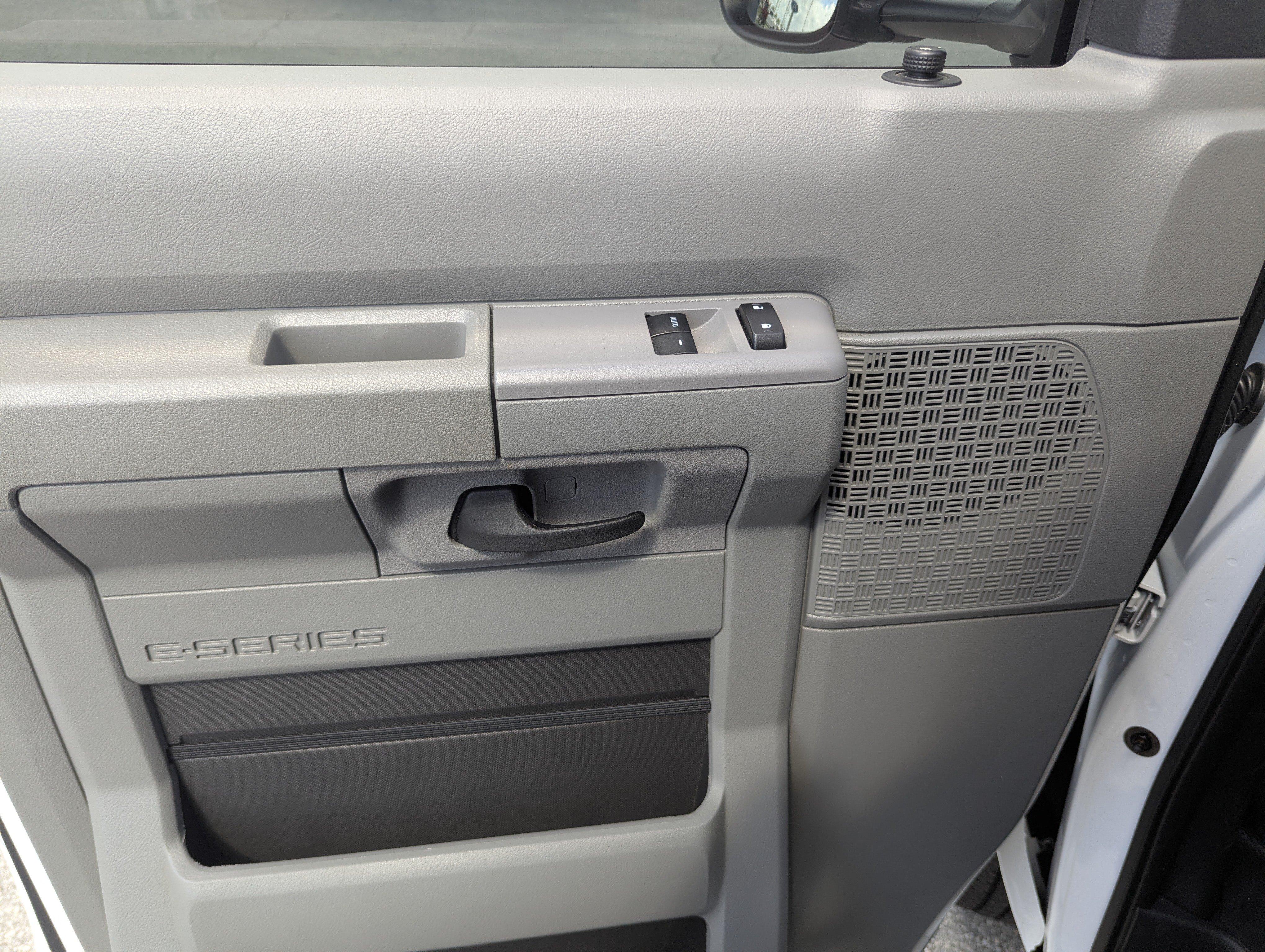 Certified 2025 Ford E-450 and Econoline 450 Super Duty w/ Power Equipment Group RWD image 21