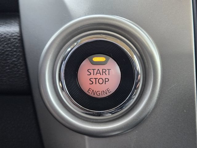 Used 2017 Nissan Titan SV RWD image 21