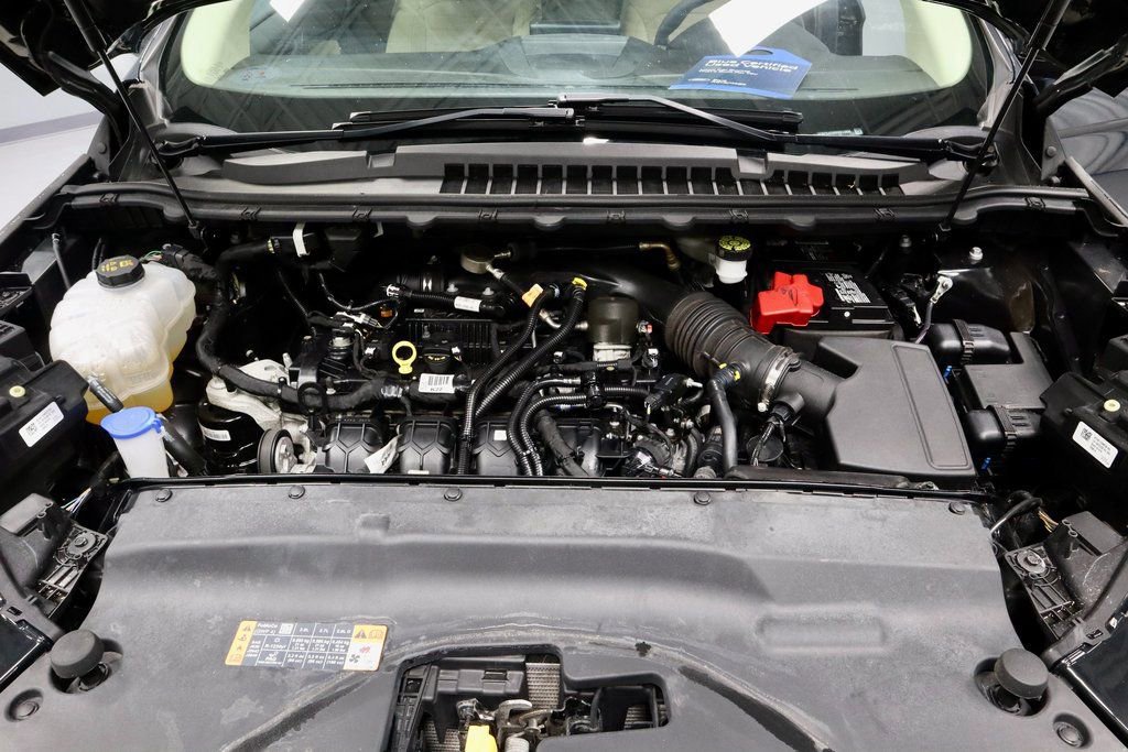 Certified 2022 Ford Edge SE image 17