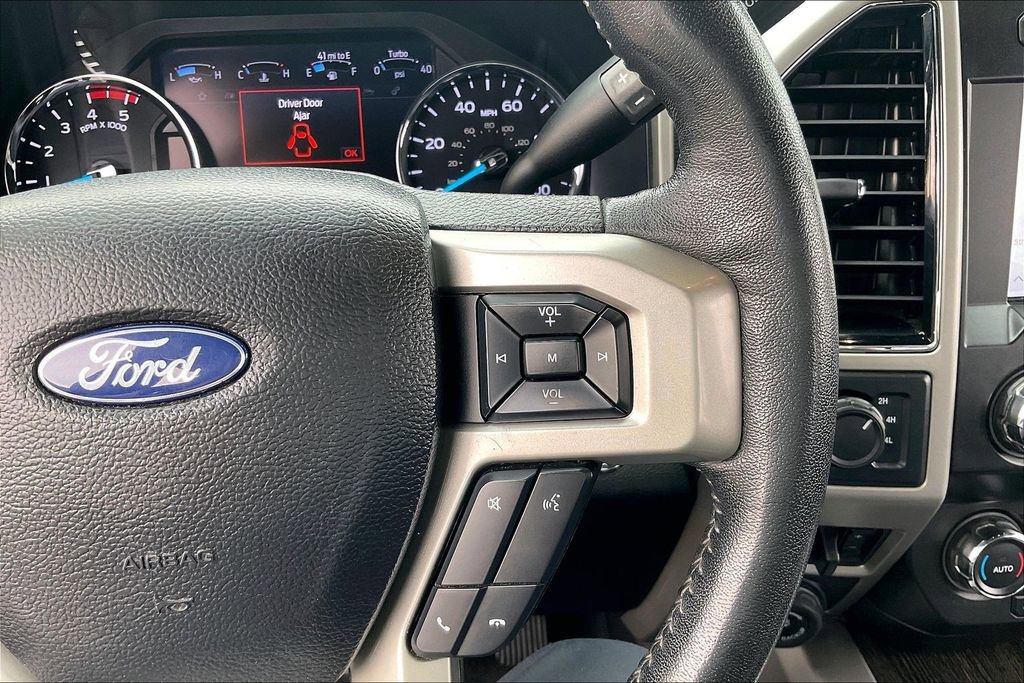 Certified 2020 Ford F350 Lariat w/ Lariat Ultimate Package AWD/4WD image 17