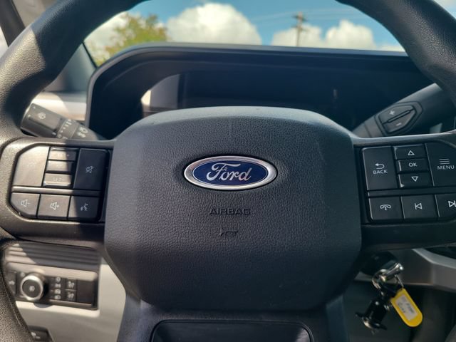 Certified 2025 Ford F250 XLT w/ FX4 Off-Road Package AWD/4WD image 13