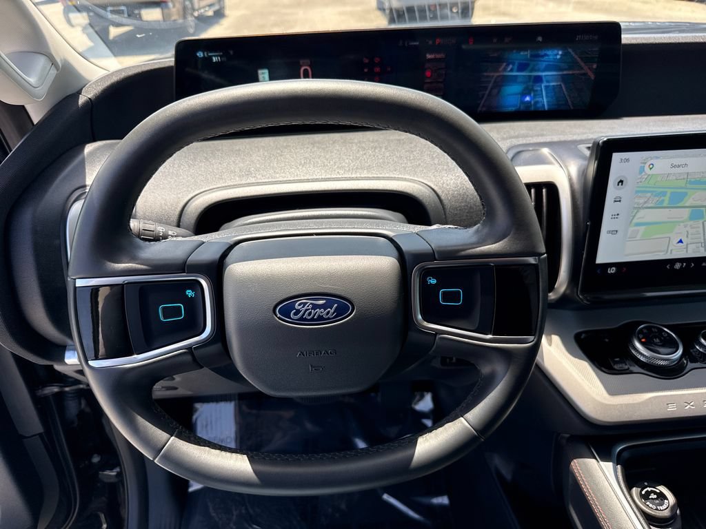 Certified 2025 Ford Expedition Active RWD image 15