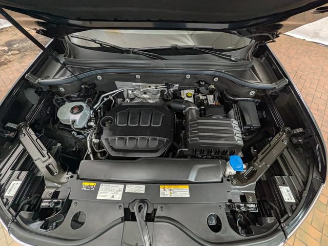Used 2024 Volkswagen Atlas SEL AWD/4WD image 22