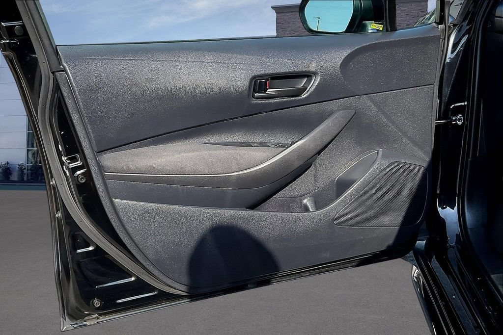 Used 2024 Toyota Corolla LE FWD image 20