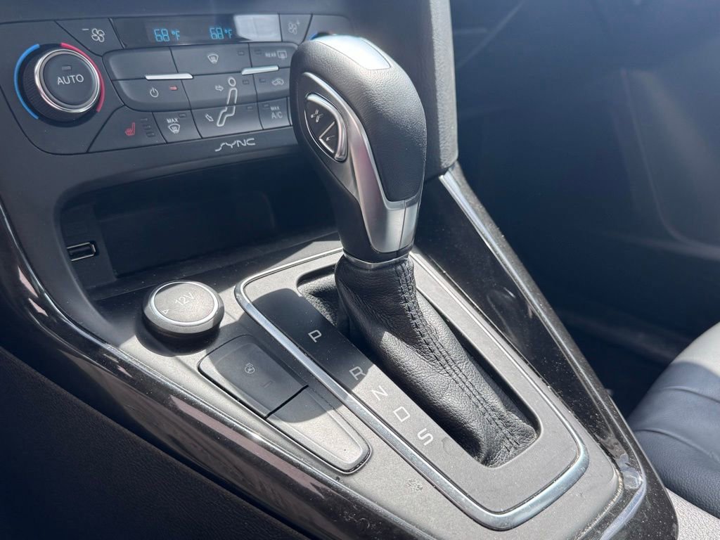 Certified 2017 Ford Focus Titanium FWD image 16