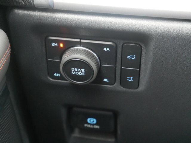 Certified 2025 Ford Expedition Active AWD/4WD image 20