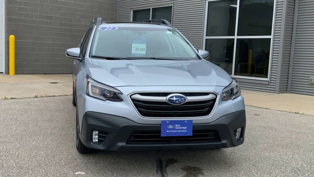 Used 2022 Subaru Outback Premium AWD/4WD image 4