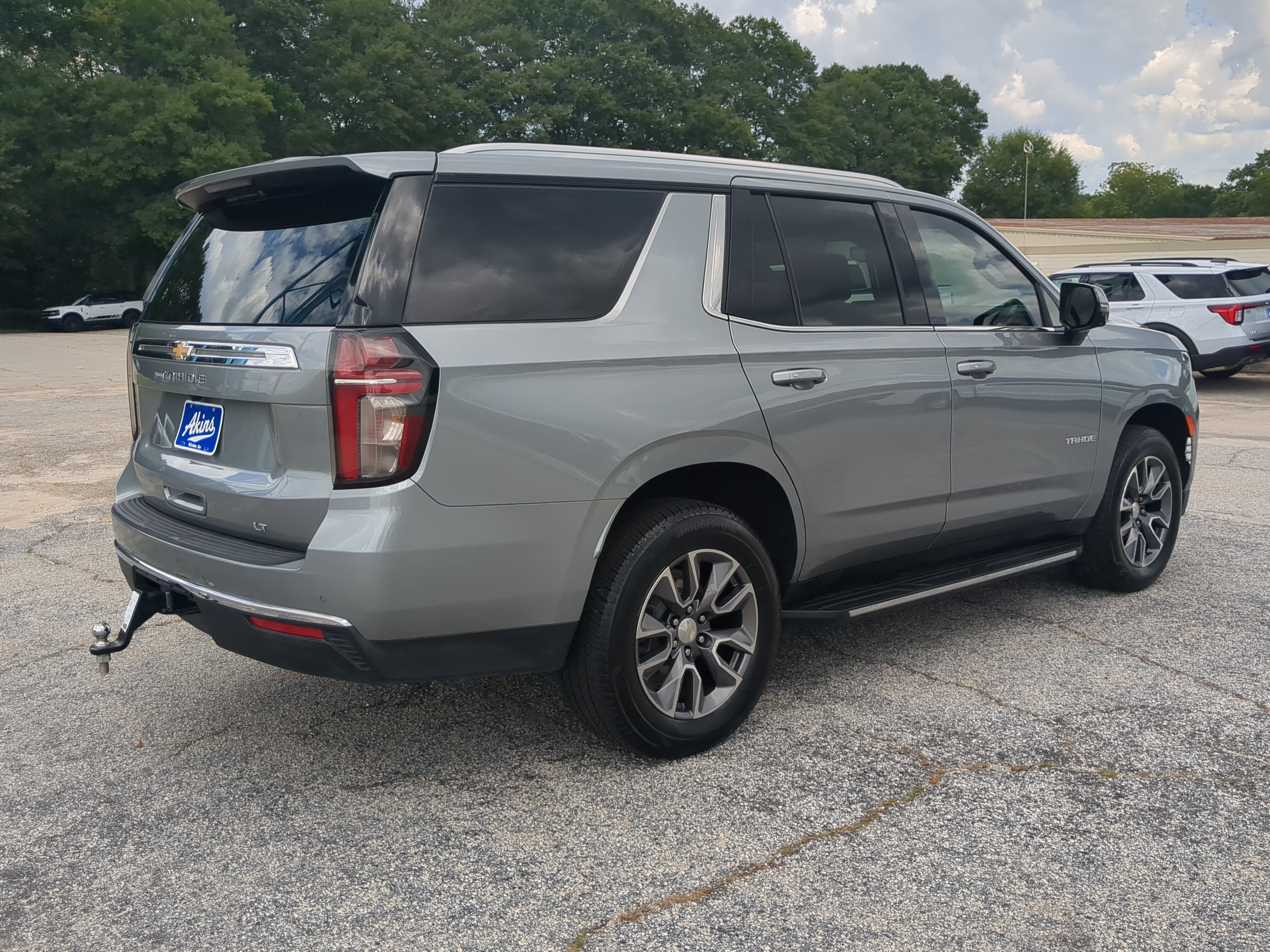 Used 2024 Chevrolet Tahoe LT w/ LT Signature Plus Package RWD image 3