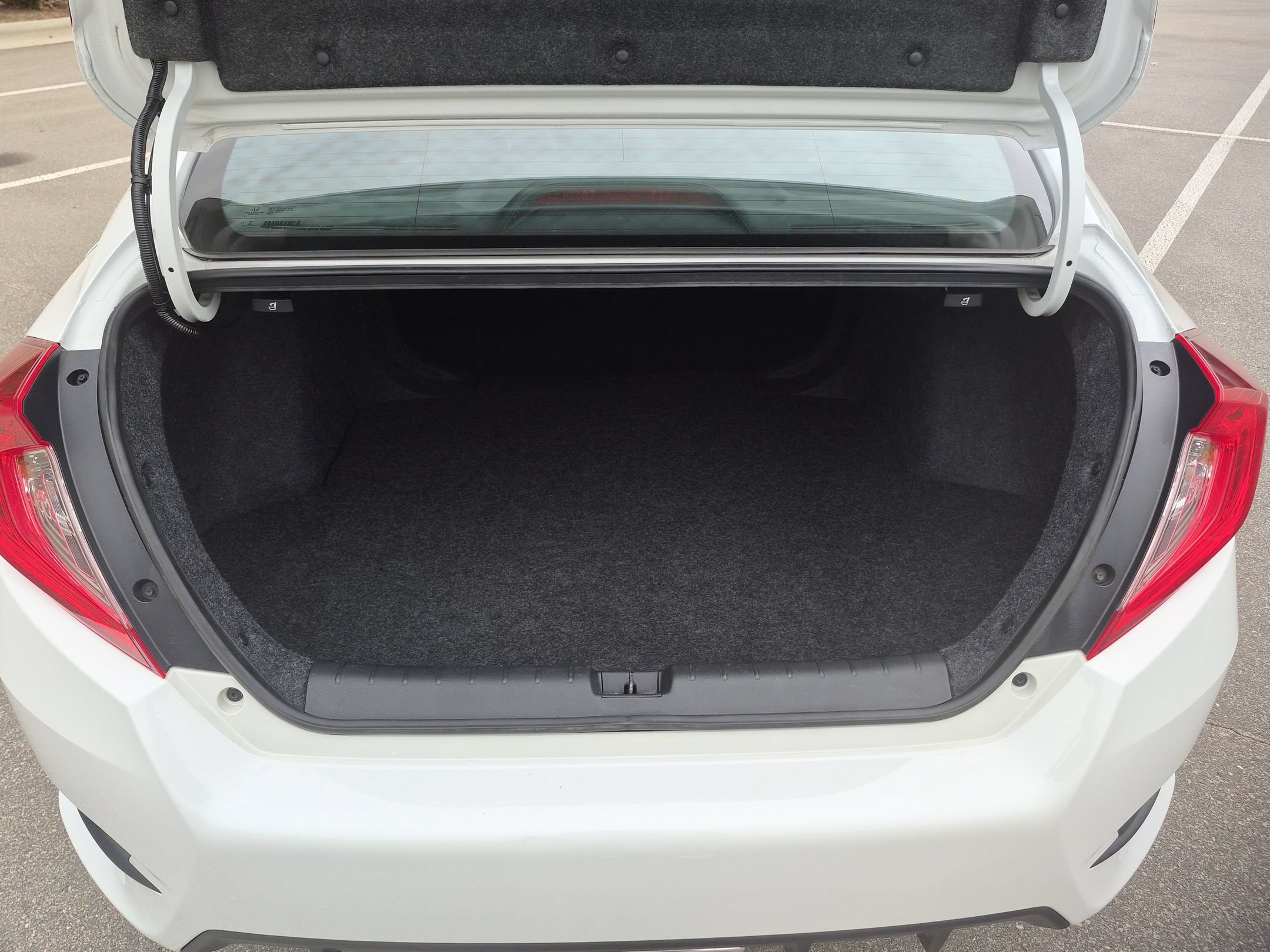 Used 2019 Honda Civic Sport image 31