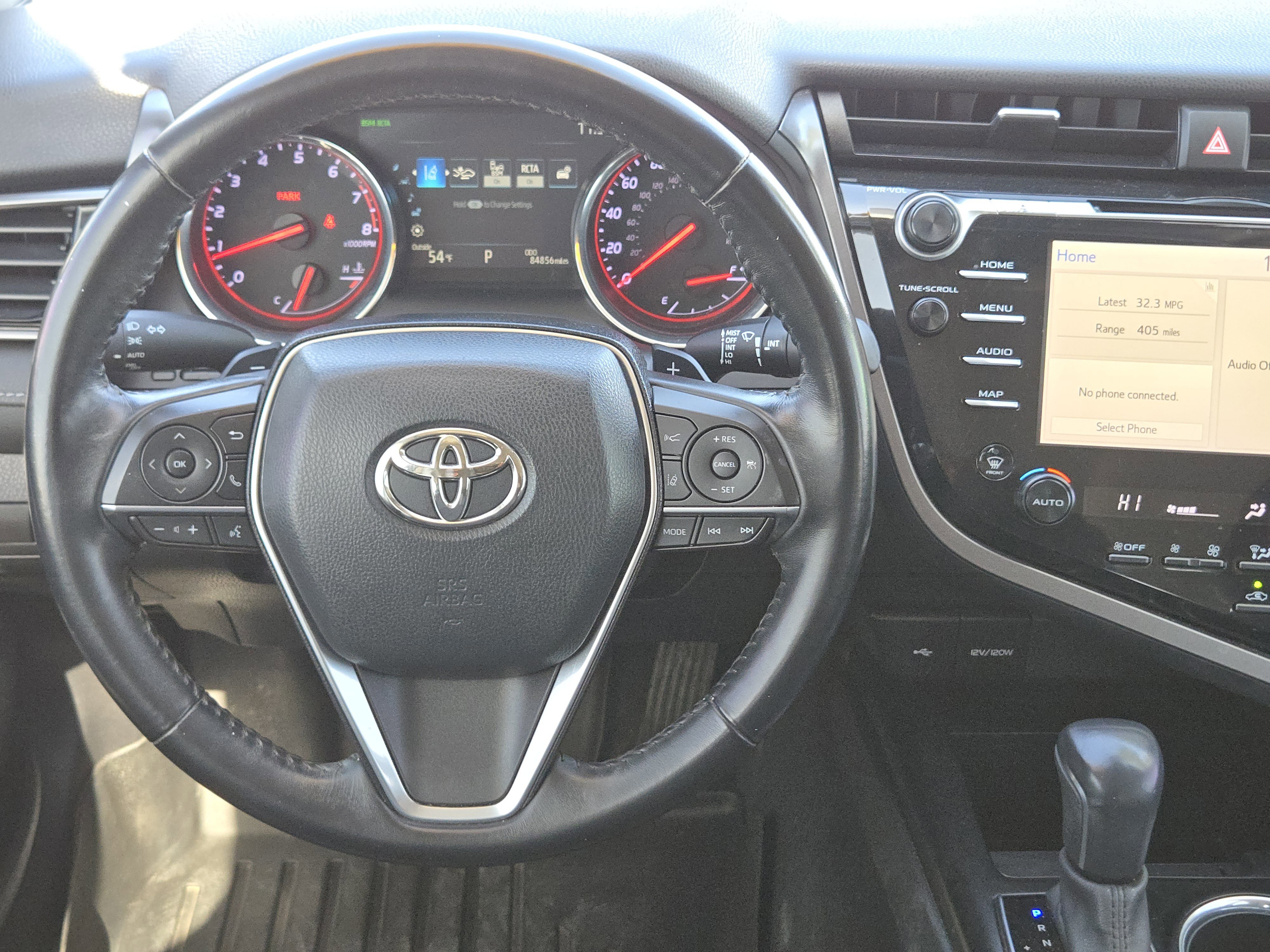 Used 2020 Toyota Camry XSE image 25