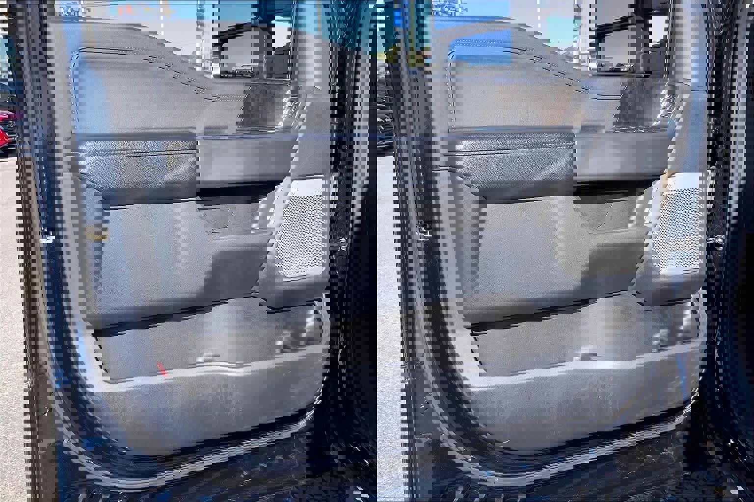 Certified 2023 Ford F250 Lariat w/ Chrome Package image 22