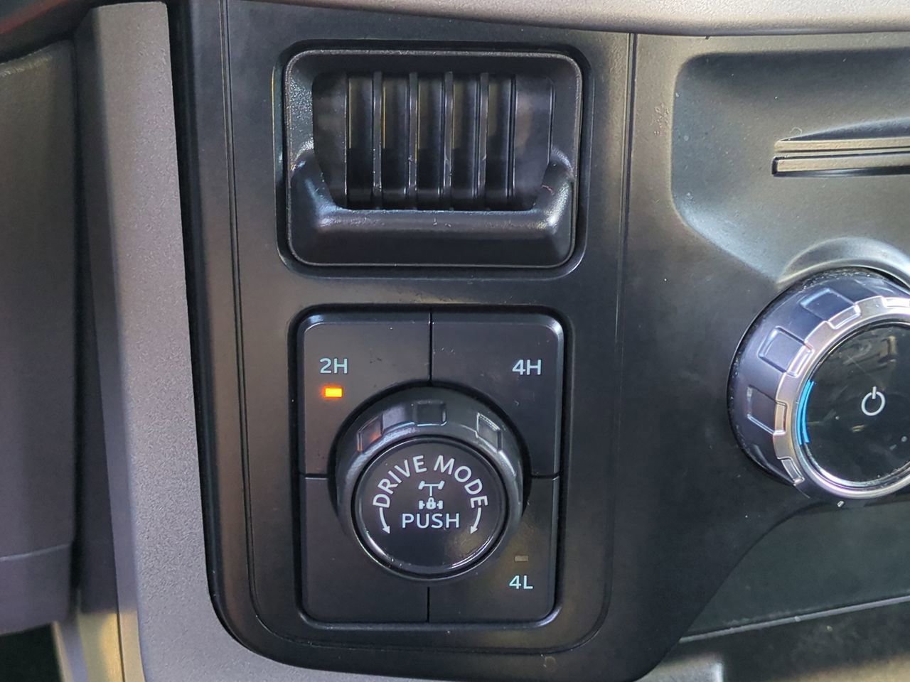 Certified 2024 Ford F150 XLT w/ Mobile Office Package image 26