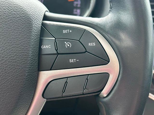 Used 2020 Jeep Grand Cherokee Limited RWD image 28