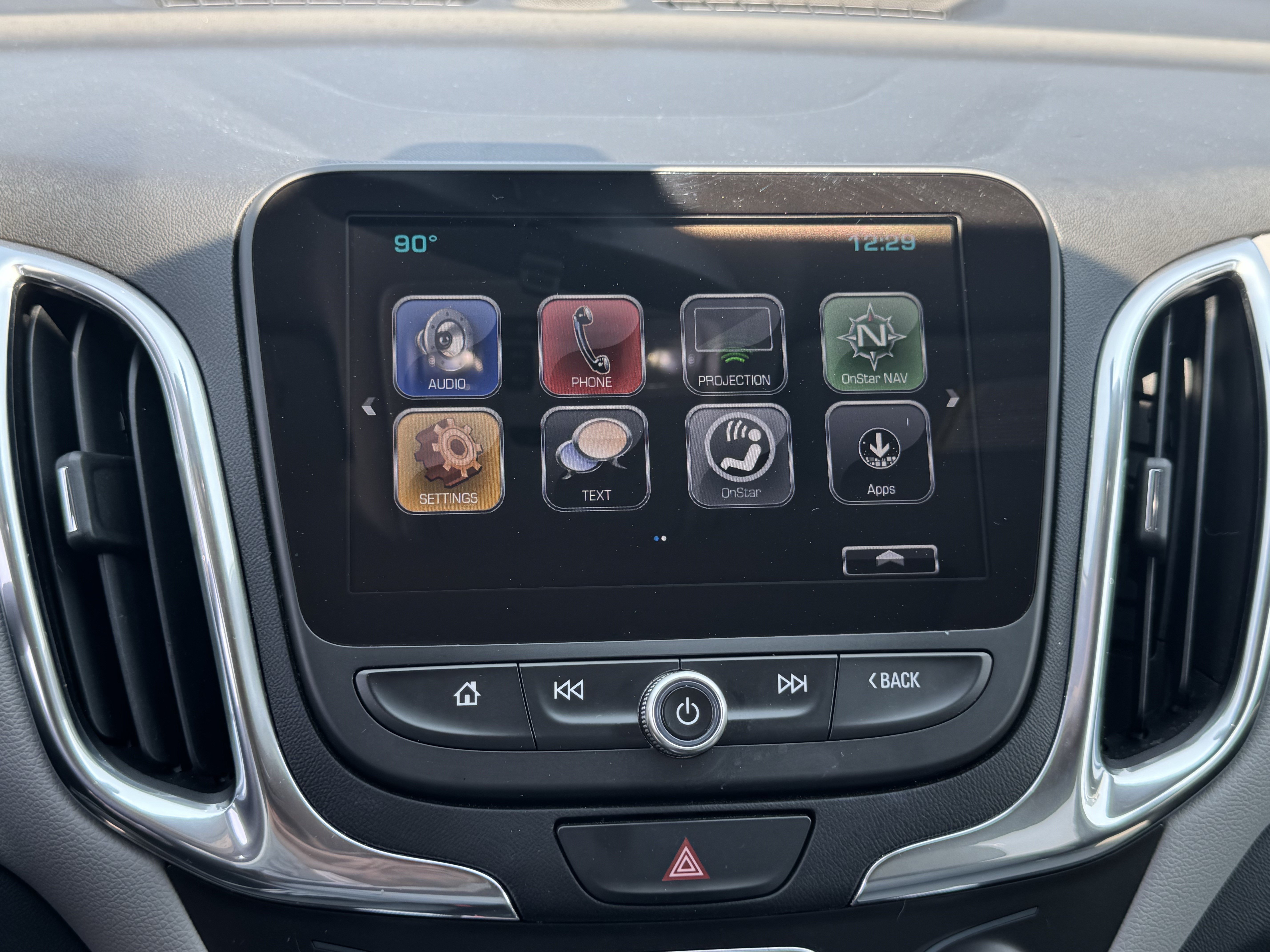 Used 2018 Chevrolet Equinox LT w/ Sun & Infotainment Package FWD image 27