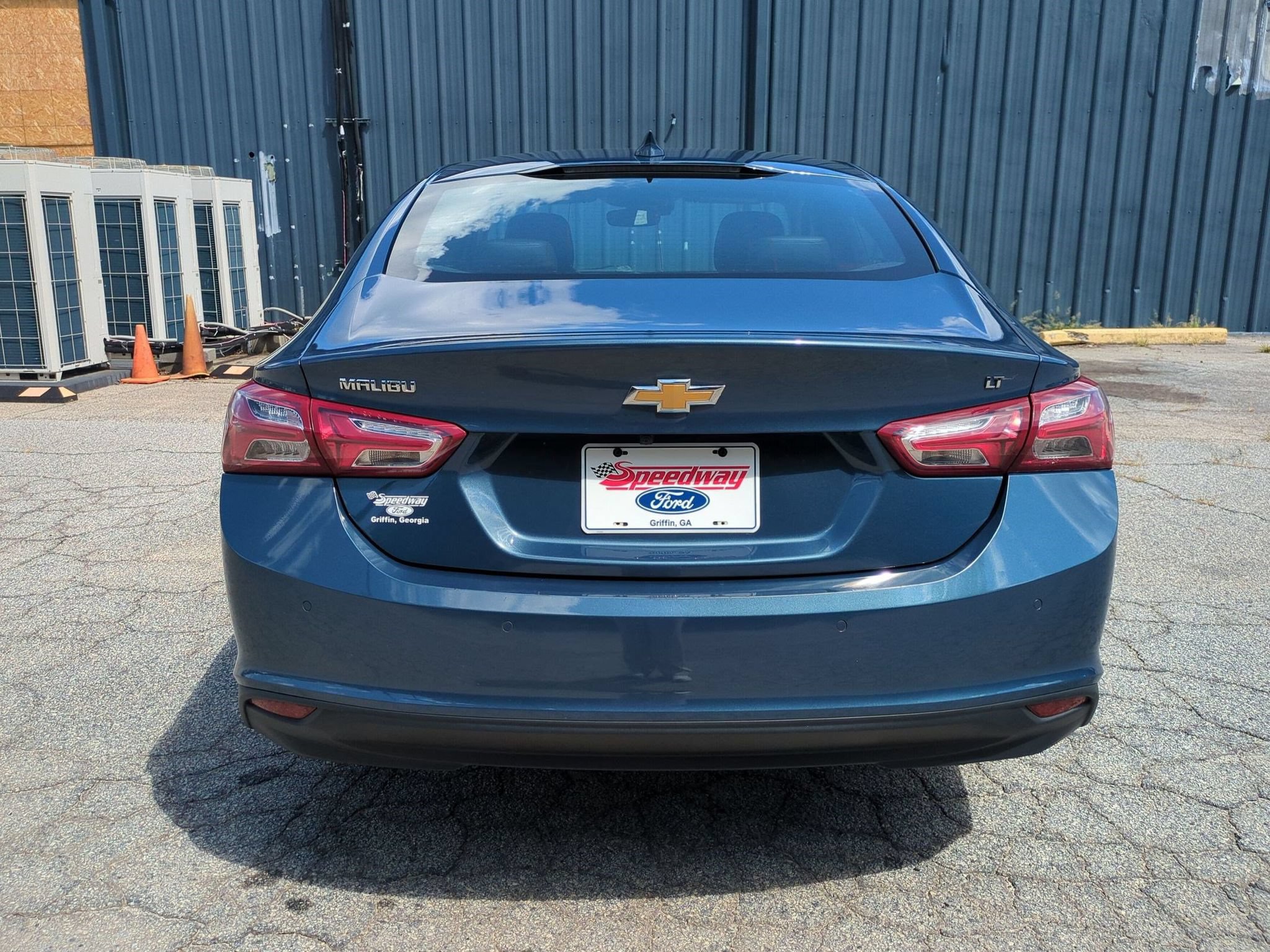 Used 2024 Chevrolet Malibu LT FWD image 8