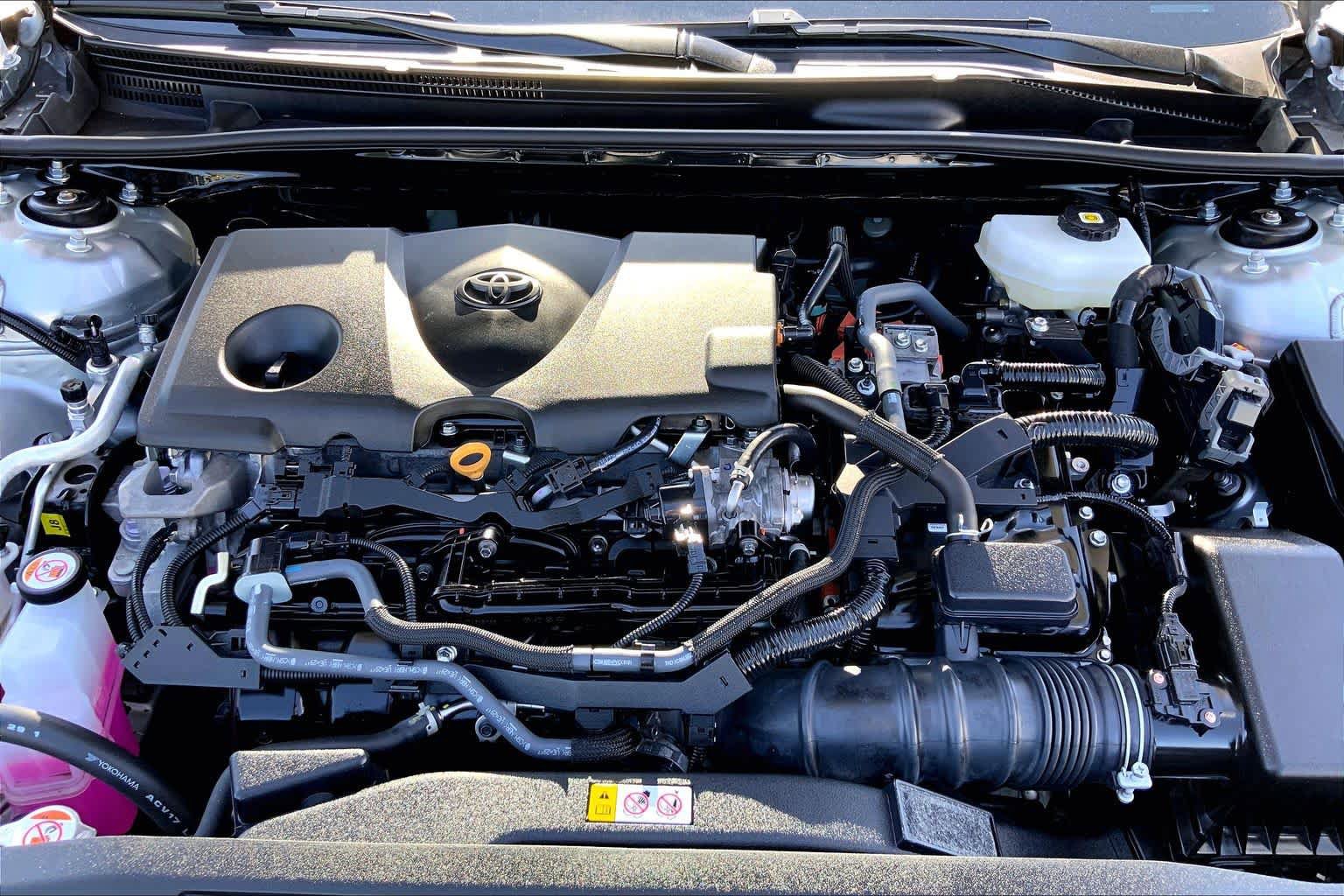 Used 2025 Toyota Camry LE FWD image 28