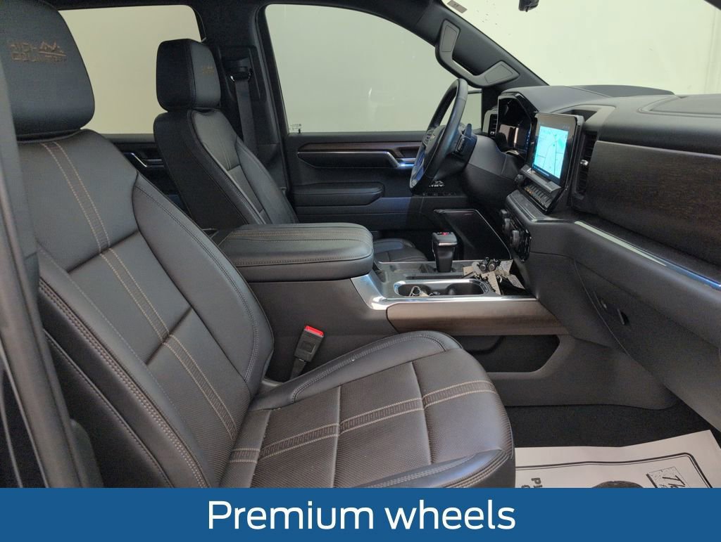 Used 2024 Chevrolet Silverado 1500 High Country w/ Technology Package image 18