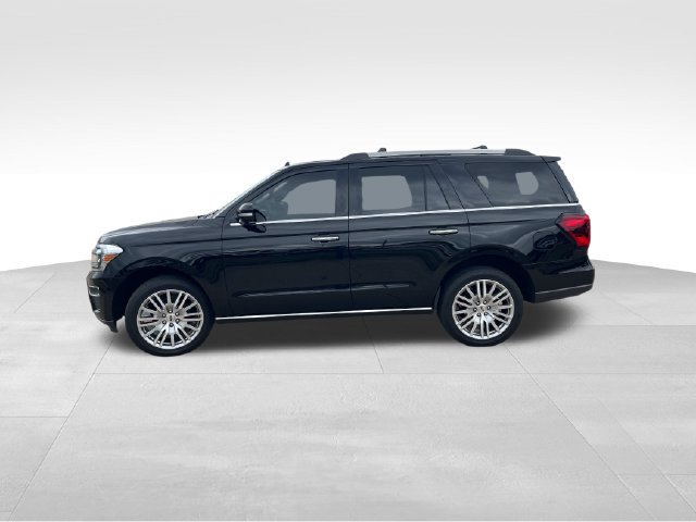 Certified 2024 Ford Expedition Limited RWD image 3