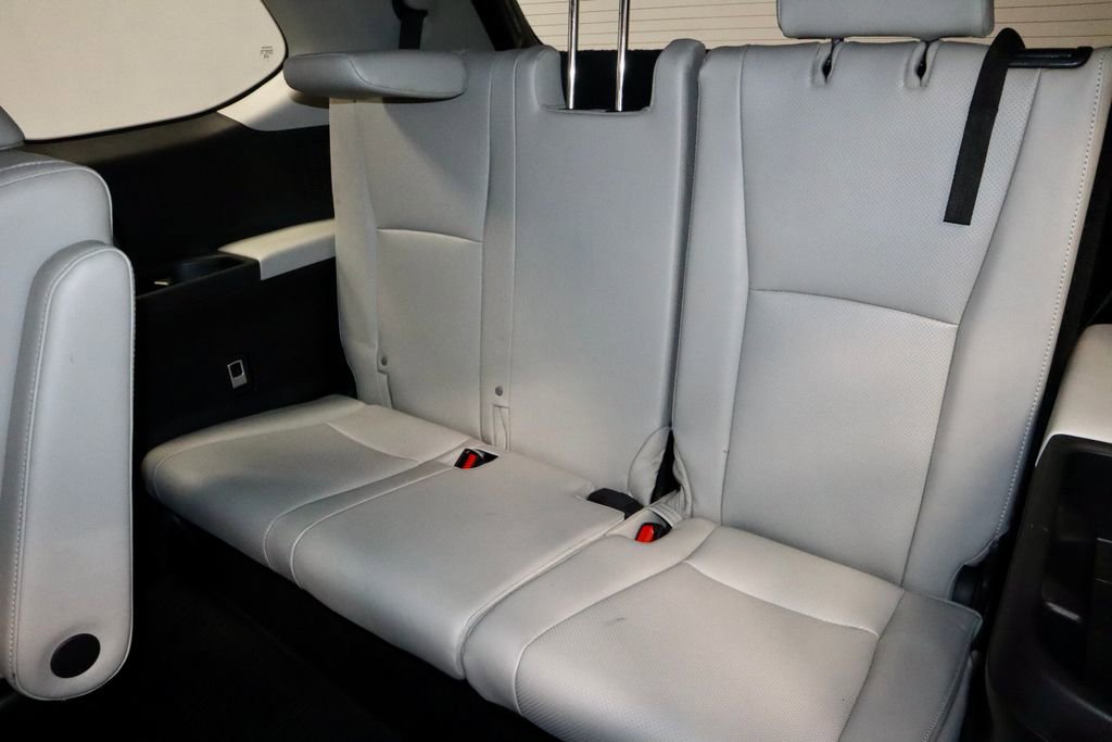 Used 2024 Toyota Grand Highlander AWD image 24