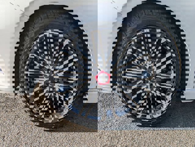 Used 2023 Kia Forte GT w/ GT2 Package image 10