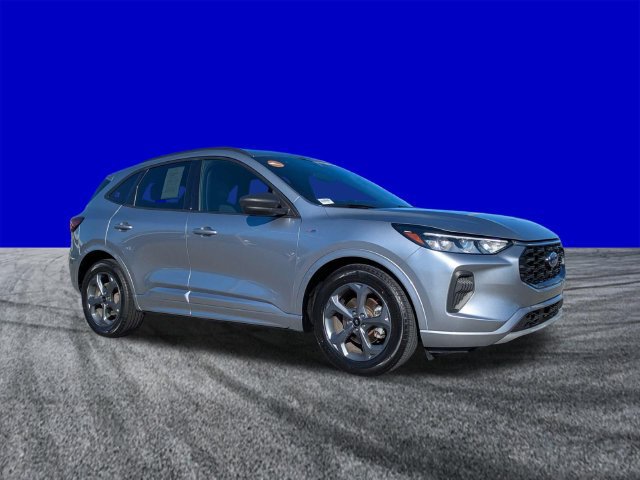Certified 2023 Ford Escape ST-Line w/ Tech Pack #1 FWD image 2