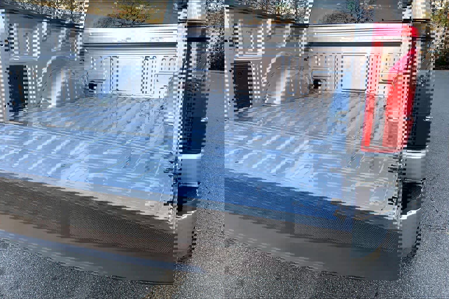 Certified 2025 Ford F150 XLT w/ Equipment Group 301A Standard image 32