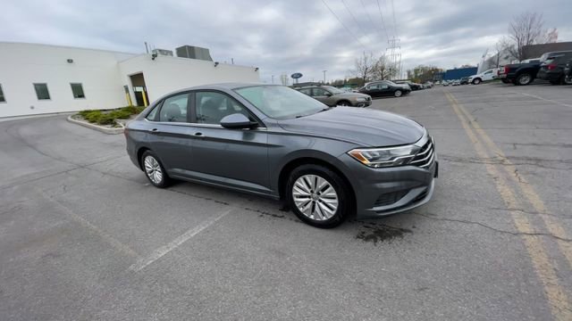 Used 2019 Volkswagen Jetta S w/ Driver Assistance Package FWD image 2
