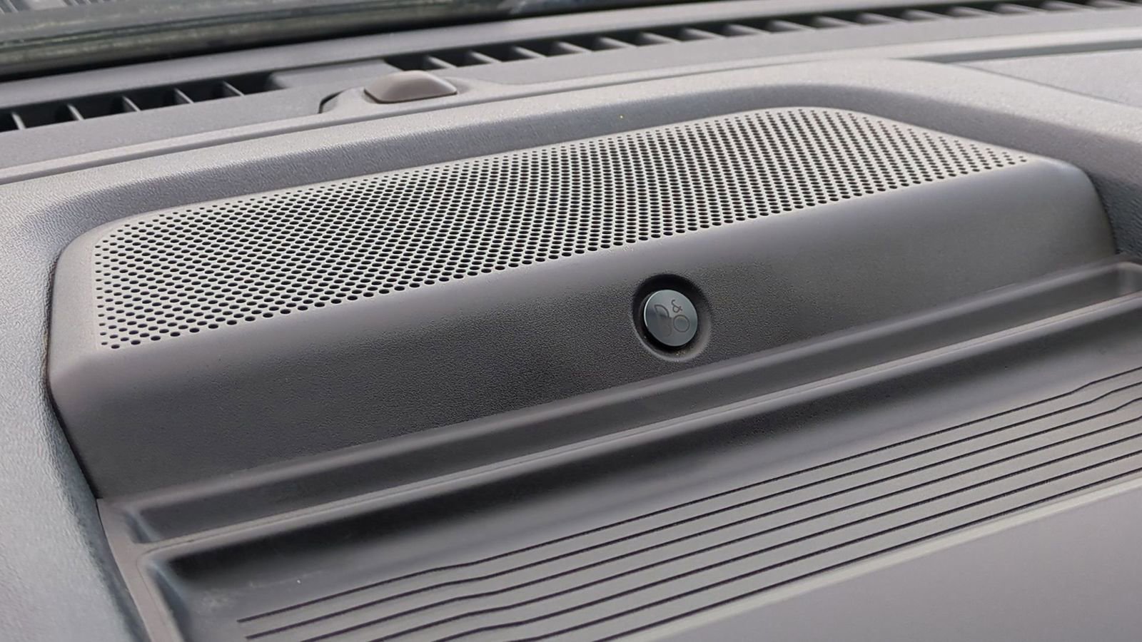 Certified 2025 Ford F350 Lariat w/ Black Appearance Package image 61