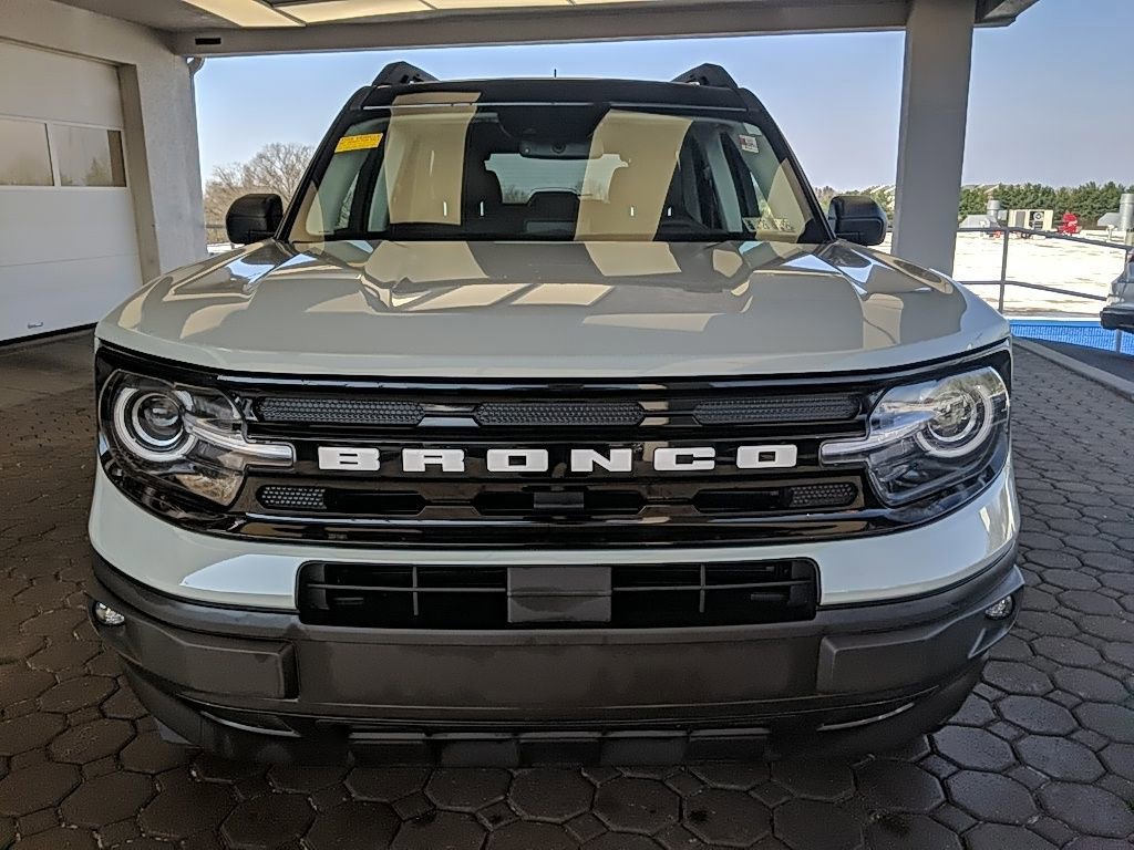 Certified 2024 Ford Bronco Sport Outer Banks w/ Tech Package AWD/4WD image 8
