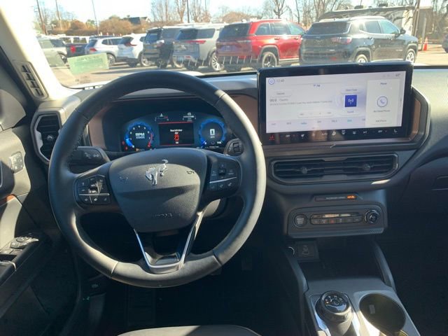 Certified 2025 Ford Bronco Sport Outer Banks image 9