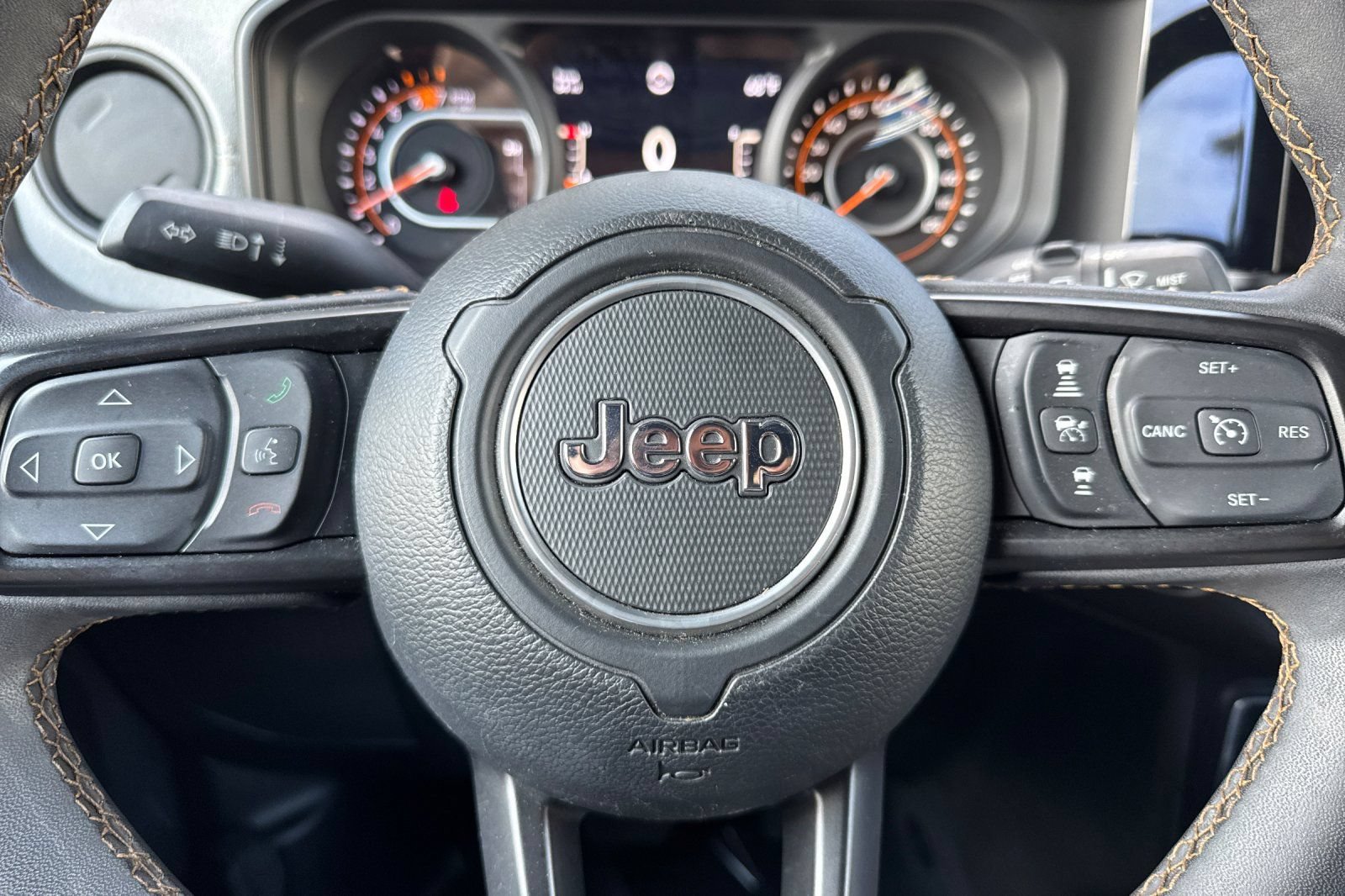 Used 2024 Jeep Wrangler Unlimited Sport AWD/4WD image 24