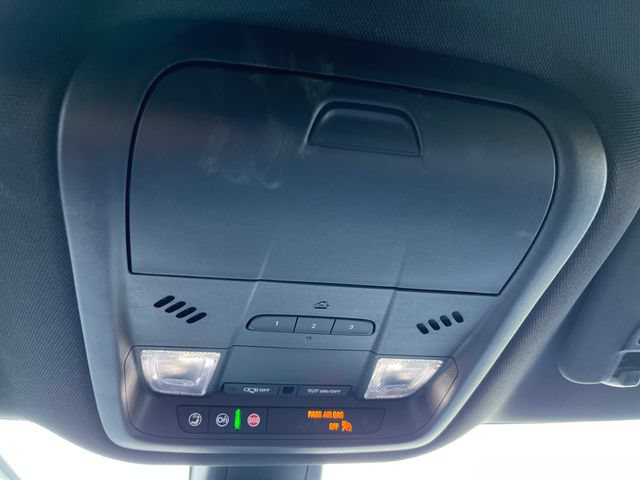 Used 2023 Buick Enclave Essence w/ LPO, Touring Package FWD image 40