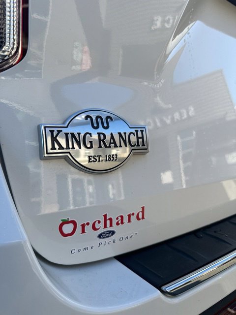 Certified 2022 Ford Explorer King Ranch w/ Class IV Trailer Tow Package AWD/4WD image 17