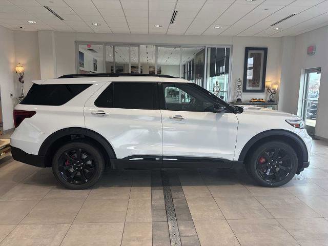 Certified 2023 Ford Explorer ST w/ Technology Package image 6