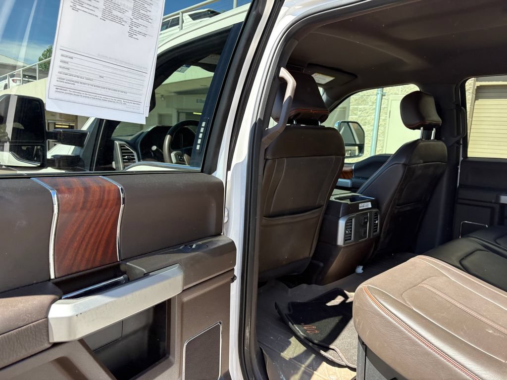 Certified 2017 Ford F250 King Ranch w/ Chrome Package AWD/4WD image 27