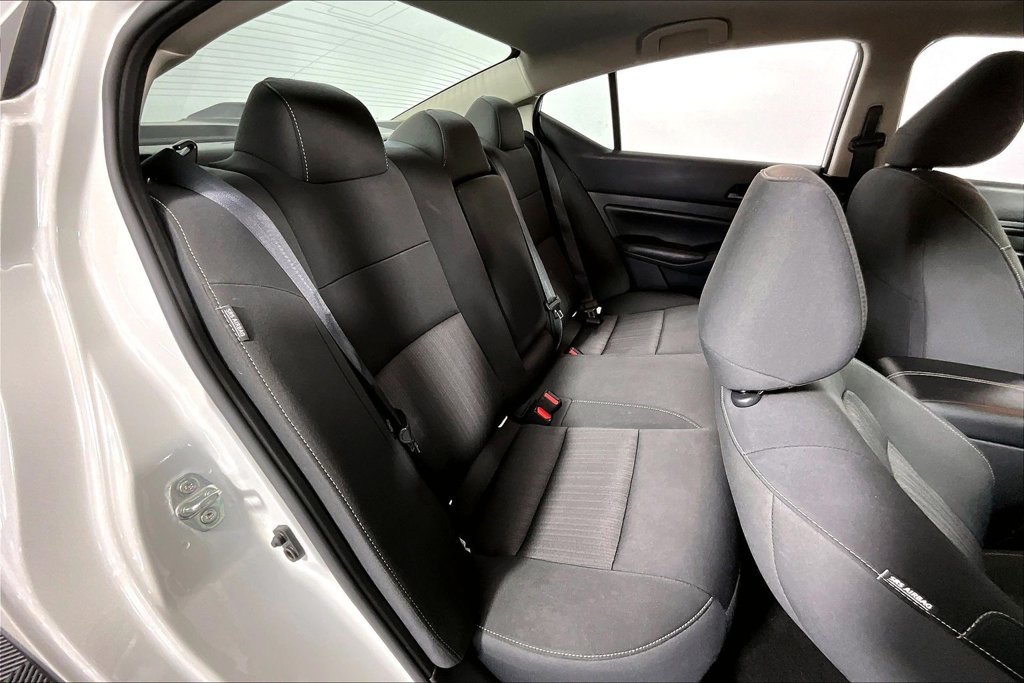 Used 2024 Nissan Altima 2.5 S FWD image 27