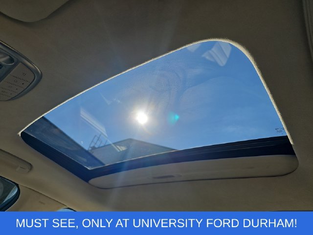 Used 2020 Genesis G90 3.3T Premium RWD image 27