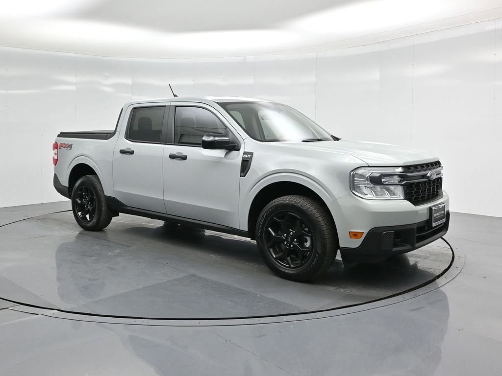 Certified 2024 Ford Maverick XLT w/ XLT Luxury Package image 3