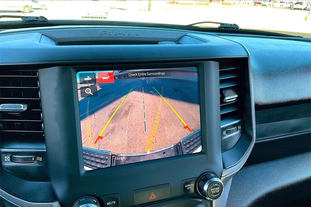 Used 2024 RAM 2500 Tradesman w/ Chrome Appearance Group image 22